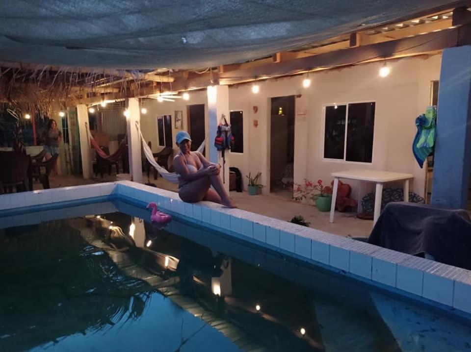 ホテルSurf & Turf Zacatecoluca エクステリア 写真